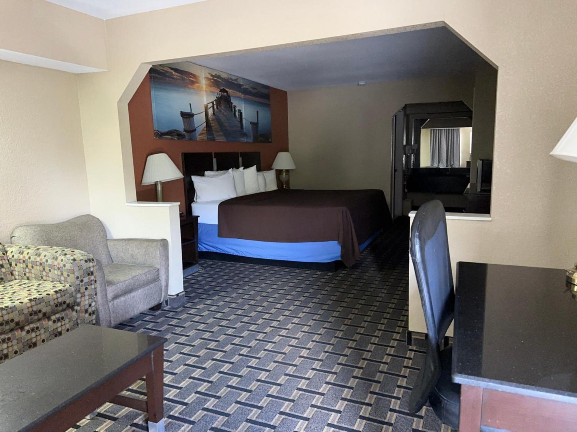 Days Inn & Suites By Wyndham Pine Bluff Εξωτερικό φωτογραφία