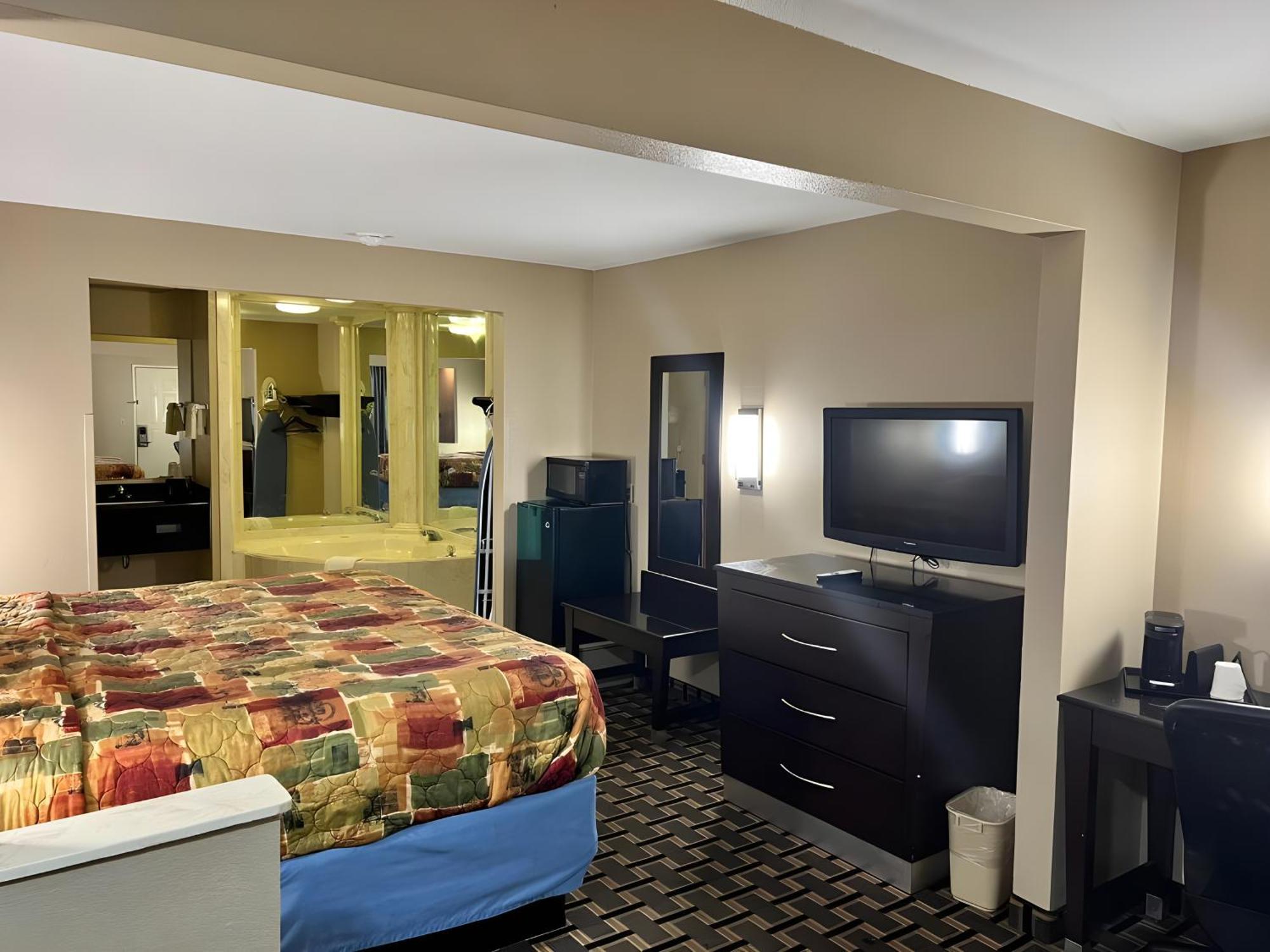 Days Inn & Suites By Wyndham Pine Bluff Εξωτερικό φωτογραφία